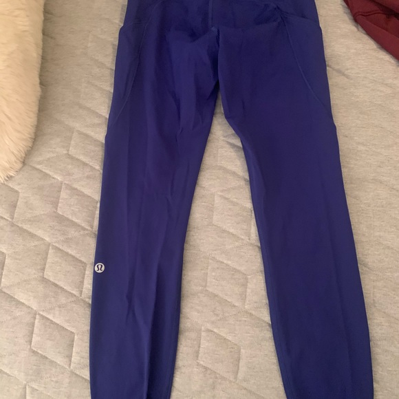 Fast and free blue leggings - Picture 4 of 5